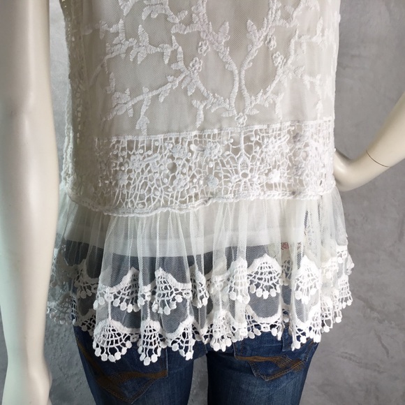 SKIES ARE BLUE WOMENS WHITE LACE & CROCHETED TOP S - Picture 4 of 13